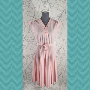 Linda VTG Blush Pink Tie Waist Pleated Midi Dress